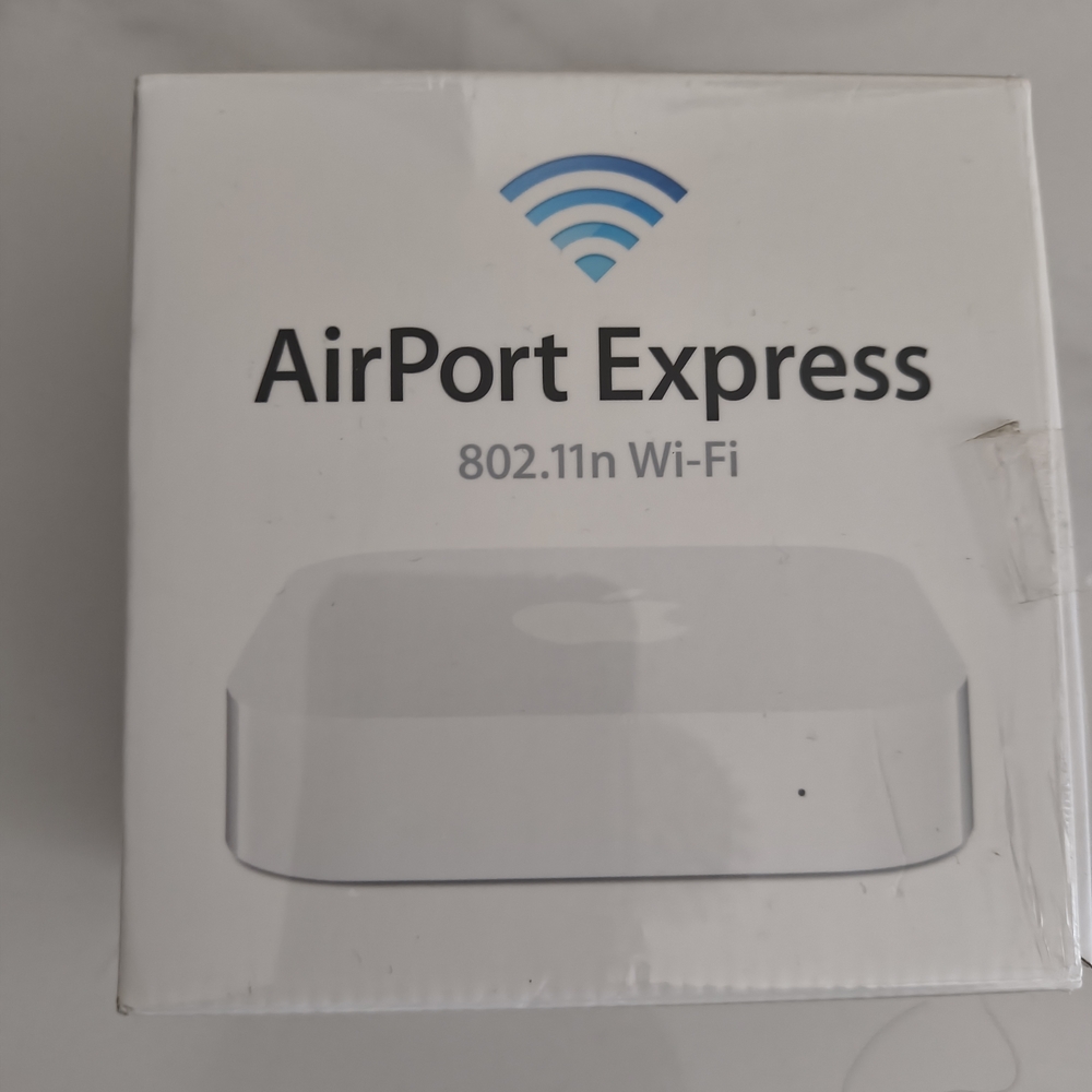 Apple AirPort Express Wireless Base Station  A1392  Factory Sealed